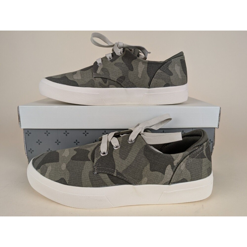 Sun + Stone Kiva Casual Sneakers Mens 7.5 M Green Camo Low Top Lace Up Shoes NWB